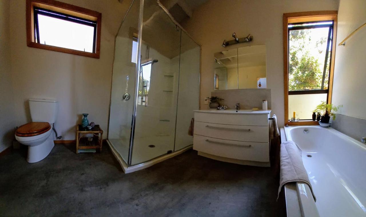Birds Eyes Te Awanga Bed & Breakfast Eksteriør bilde